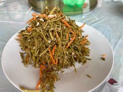 -何适山庄(水长城P2停车场店)