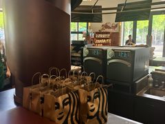 -星巴克(迪士尼小镇店)