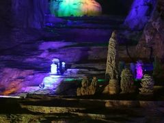 -泰安地下龙宫景区