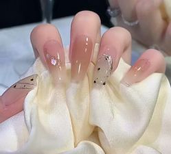 -悦指间美甲美睫