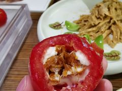 番茄脆菇沙拉-小大董·烤鸭(王府井apm店)