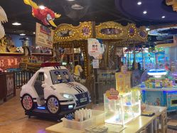 -卡通尼乐园(五彩世界店)