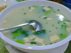 -鹏城人家海鲜酒家·23年老字号(较场尾店)