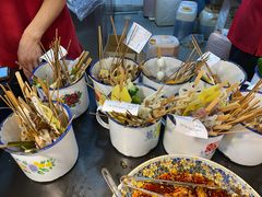 -八一路好吃街(雨田商务大厦店)