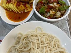 -汗腾格里·风味餐厅(新疆驻京办店)