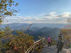 -九鼎铁刹山风景区
