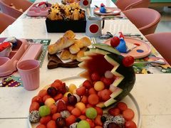 -水桶王国主题餐厅·聚会·生日派对·亲子活动·家庭套餐(亚龙湾希尔顿店)