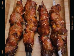 -乡村馕坑肉·烧烤·新疆菜·本地人更爱吃(阿勒泰首店)