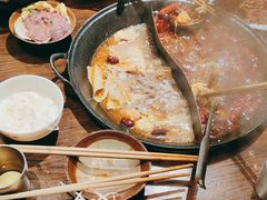 -萍姐火锅·公路夜市(武汉首店)