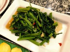 -光海鲜鱼翅餐厅(叻差拉披色路店)