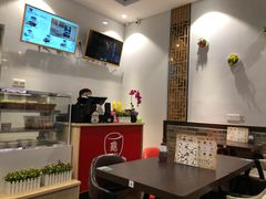 -香港龟正盅 手作糖水甜品龟苓膏(千灯湖环宇城店)