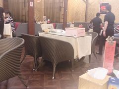 -东四民芳餐厅(世茂工三店)
