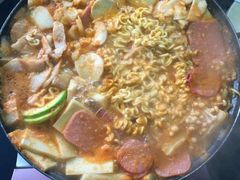 -炙韩料理·部队锅专门店