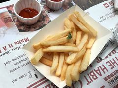-The Habit Burger Grill 哈比特汉堡(复兴soho店)
