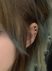 -艺耳美专业穿耳洞打耳洞穿孔