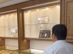 -品真阁华夏典当行(四通桥店)