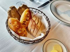 -Wolfgang’s Steakhouse 沃夫冈牛排馆(上海白玉兰广场店)