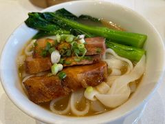 -景月阁空中食府(希尔顿酒店)