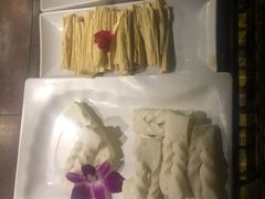 -滇釜火锅·能喝汤的火锅(车公庄店)