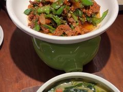 -湖兰金牌小炒肉(椒江万达店)