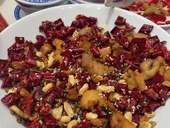 发财肥肠辣子鸡-禄鼎记·多口味酸菜鱼(侨鑫店)
