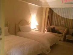 -平湖九龙山庄园圣马可酒店