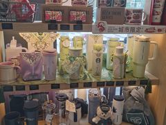 -星巴克(武汉奥山世纪城店)