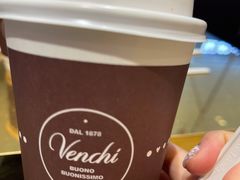 -VENCHI 闻绮(北京国贸商城店)