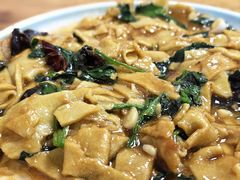 -溢心园香河肉饼总店