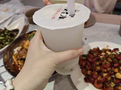 -肥肥虾庄·金牌油焖大虾(首义路店)