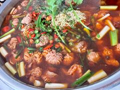 -牟记江湖特色重庆菜鱼蛋青蛙黄鳝海参(巴南区鱼洞鲁能店)