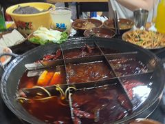 -谭记重庆老火锅(总店)