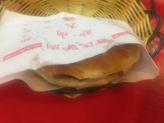 -大耳公曹氏驴肉包子铺(三八店)