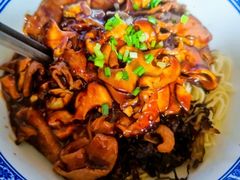 蛤蜊猪肝面-沪西老弄堂面馆(定西路店)