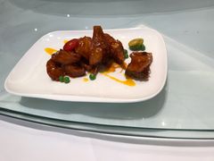本帮熏鱼-富淳饭店(陆家嘴保利广场店)
