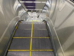 -红土地(地铁站)