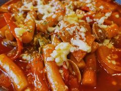 海鲜芝士炒年糕-MI WU FACTORY米屋美食工厂餐厅(绿地店)