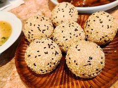 -唐宫小聚(新港中心店)