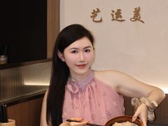 -莱莱小笼·乔艾