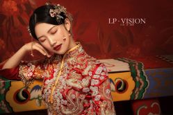 -乐派诗婚纱摄影