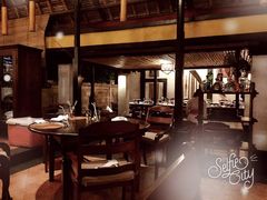 -DiAtas by Art Cafe Bumbu Bali