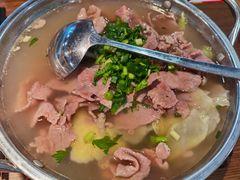 -肖四女乐山跷脚牛肉(世博源店)