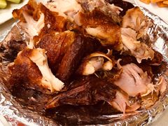 网红吊烧脆皮鸡-鹊华居·地道鲁菜·海鲜·融合味(大明湖店)