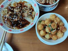 -炉小二铜锅牛蛙•川湘菜(三里屯店)