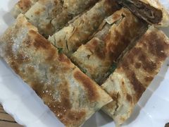千层加酥肉饼-溢心园香河肉饼总店