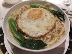 荷包蛋生日面-皇朝会.经典传统粤菜(外滩店)