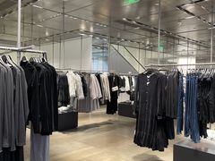 -URBAN REVIVO(深圳华润万象天地店)