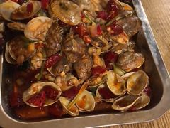 -喝丢一只鞋海鲜烧烤·海肠捞饭(东关街店)