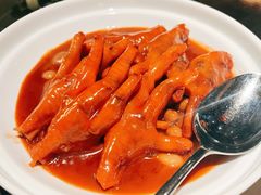 砂锅煨凤爪-海派悦庭·海胆烧麦·新融合菜(凯德广场店)
