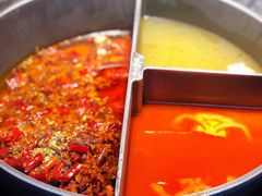 小嫩牛专利T型锅（一锅三吃）-热火朝天鲜切牛肉火锅(南强街巷店)